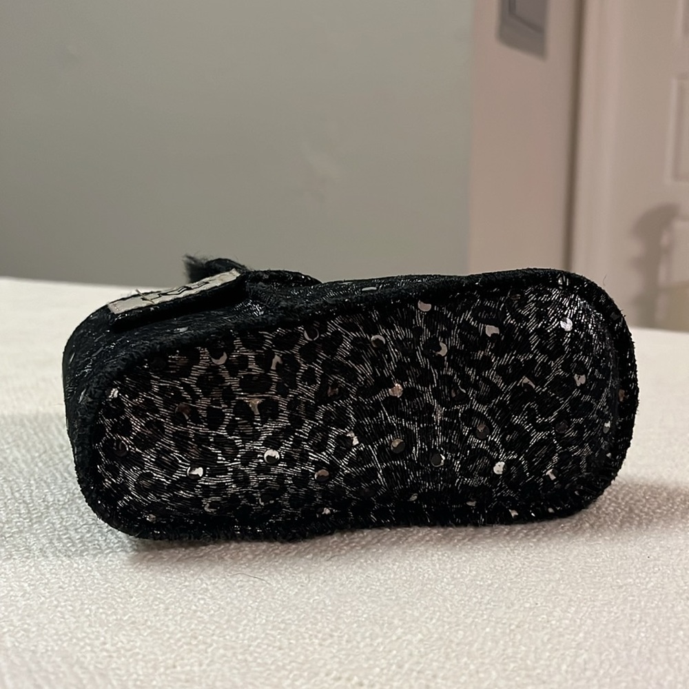 UGG Erin Leopard baby boots‎ booties size 5/6 - Picture 2 of 6